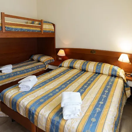 Easy Meryon Hotel