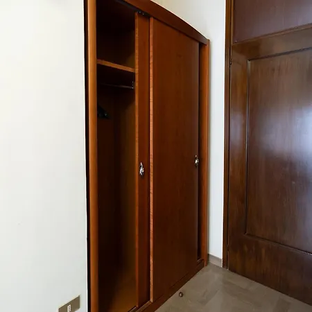 Easy Meryon Otel 3*