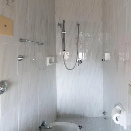 Otel Easy Meryon